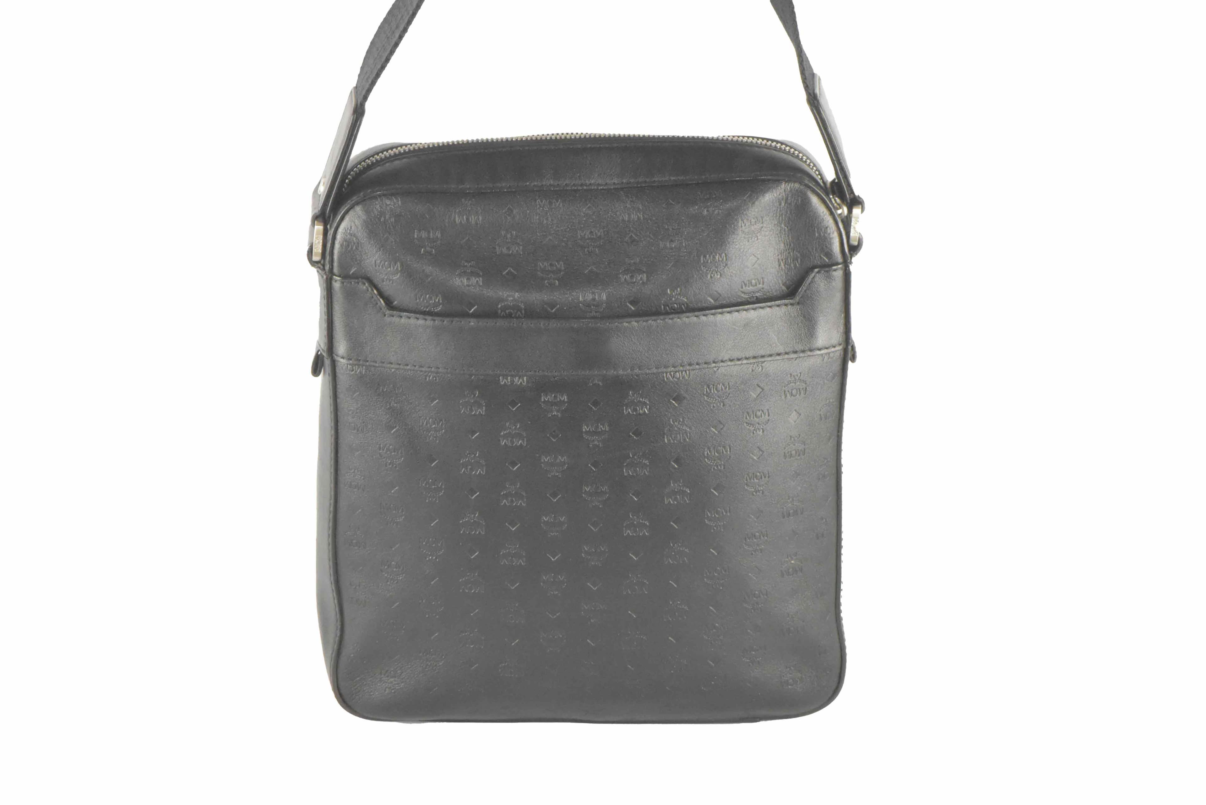 ✅MCM TASCHE SCHULTERTASCHE HANDTASCHE CROSSBODY SCHWARZ 2541