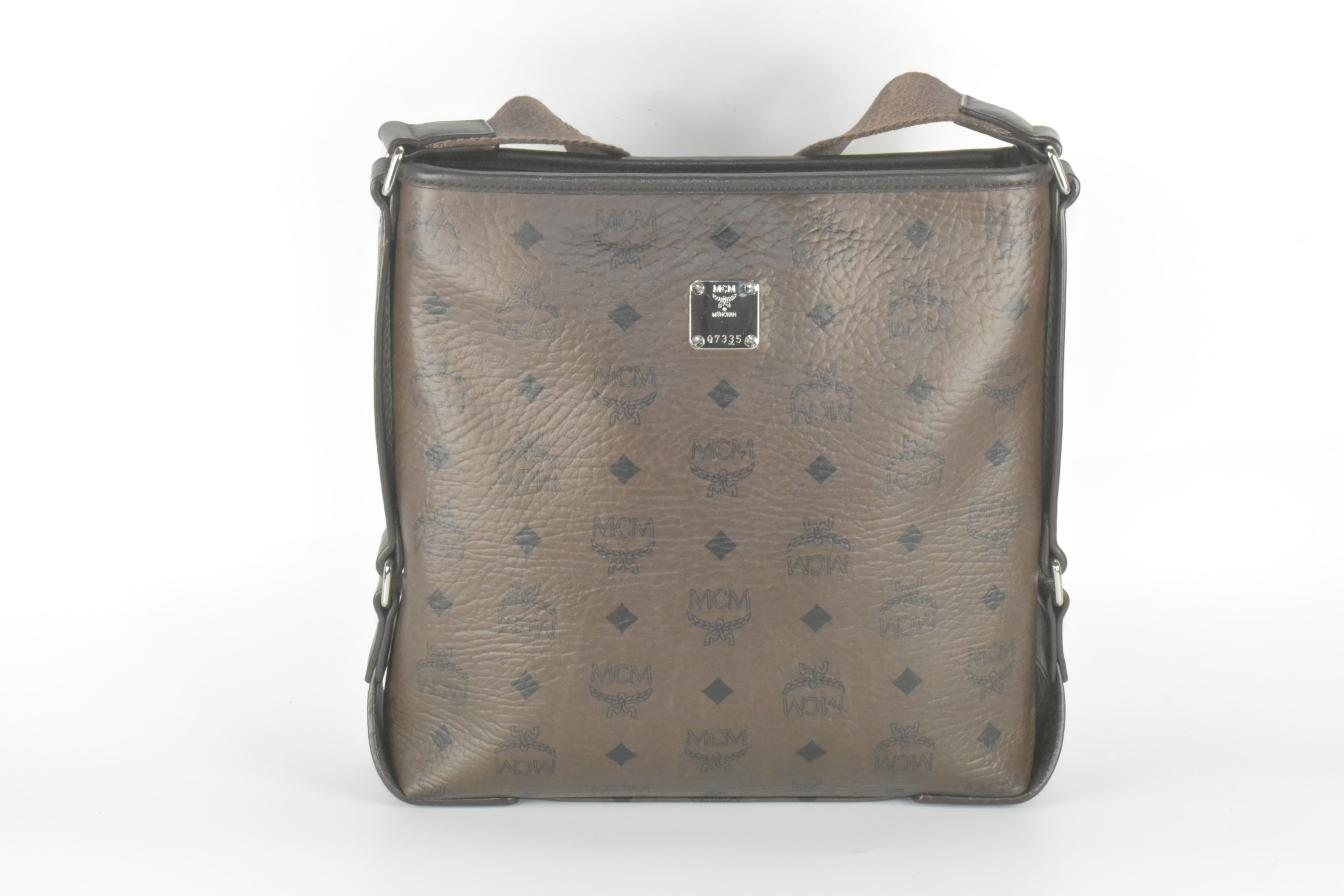 ✅MCM TASCHE SCHULTERTASCHE UMHÄNGETASCHE CROSSBODY BRAUN 2657