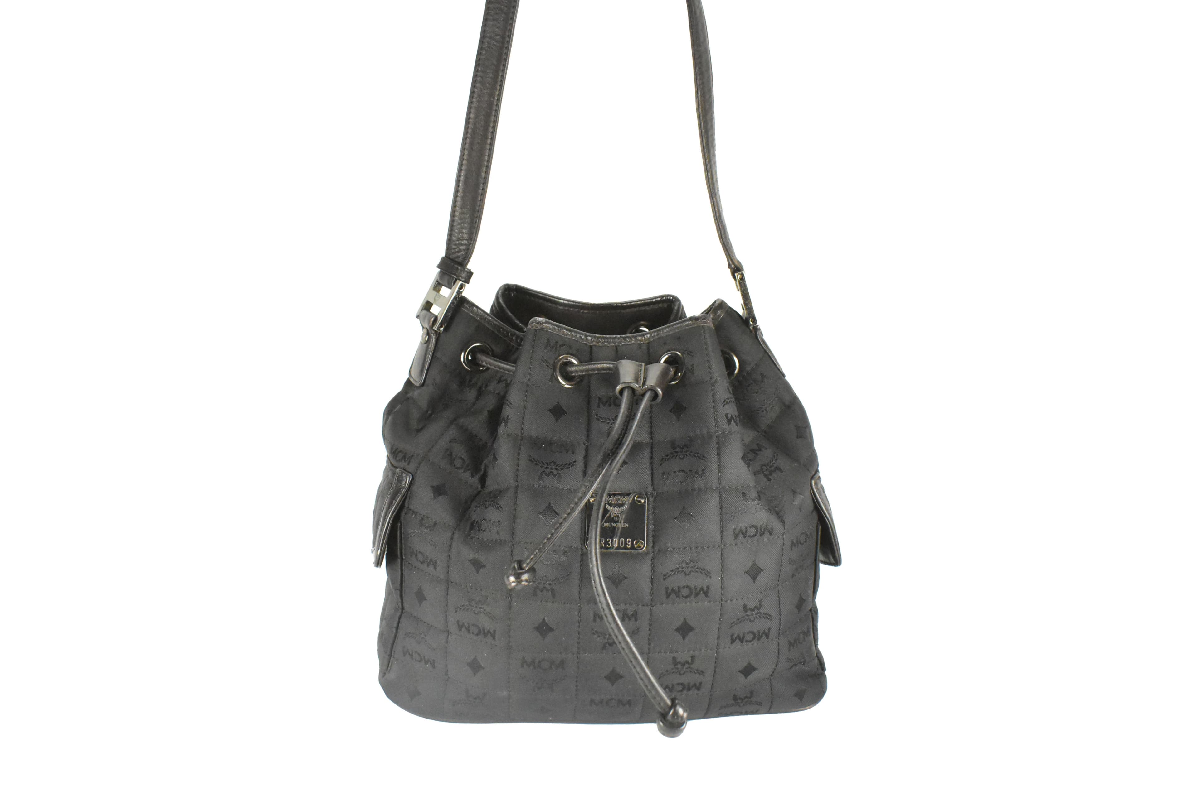 ✅MCM TASCHE SCHULTERTASCHE BEUTELTASCHE SCHWARZ LEDER 4237